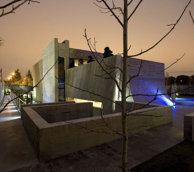 The Concrete Open Box House By A-cero In Madrid, Spain (8)