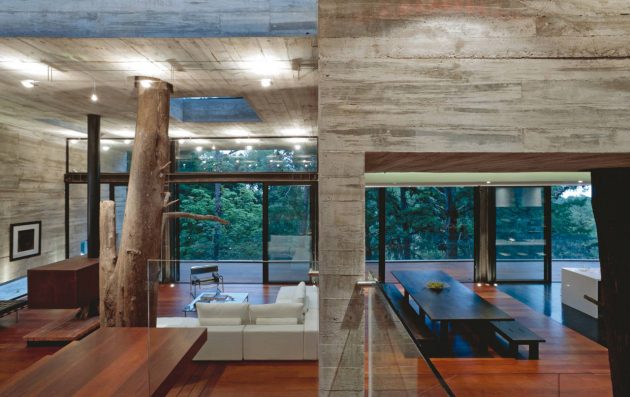The Corallo House by PAZ Arquitectura in Guatemala