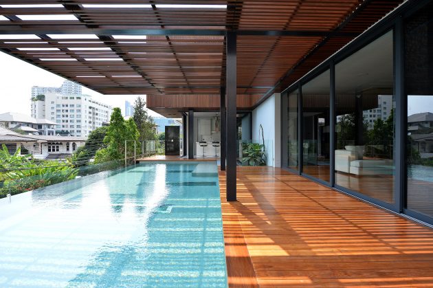 The Eye-Catching Joly House by Stu/D/O Architects in Thailand