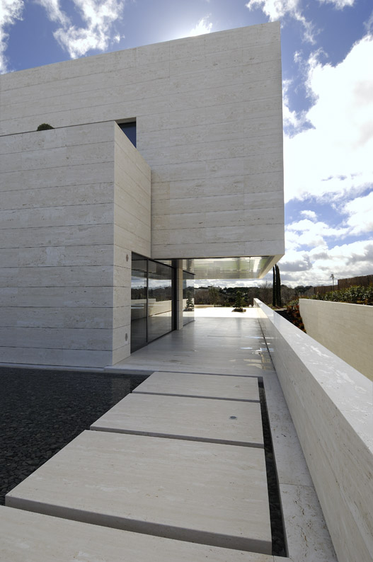 The Grand La Finca Residence by A-cero in Spain (14)