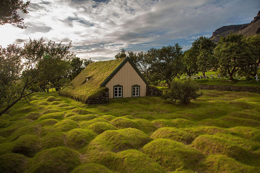 12 Outstanding Scandinavian Homes With Green Roofs That Look As Fabulous 1