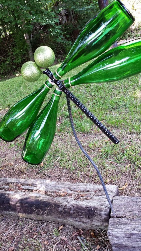 17 Super Creative DIY Glass Bottle Projects To Beautify Your Yard