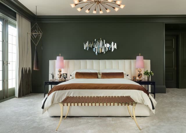 17 Enrossing Bedroom Designs With Dark Wall That Breaks The Monotony 16