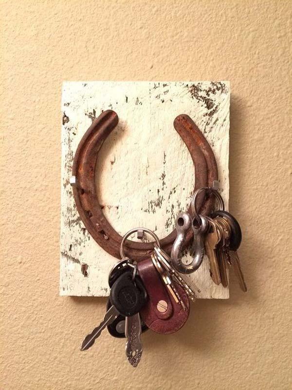 18 Super Cool Diy Horseshoe Projects That Will Add Charm To Your Home Decor - Horseshoe Decorations For Home