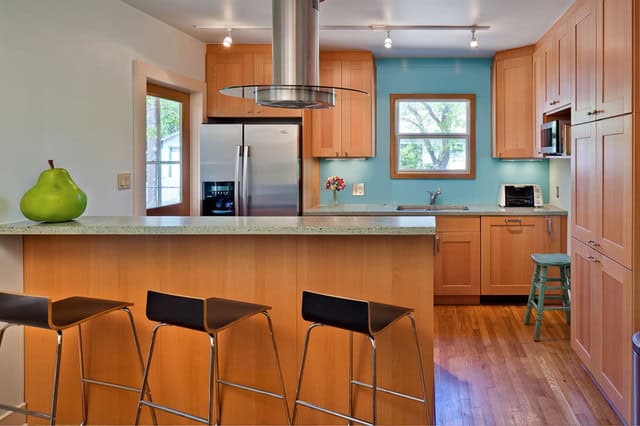 17 Adorable Kitchen Designs With Tones Of Vibrant Colors That You Must See