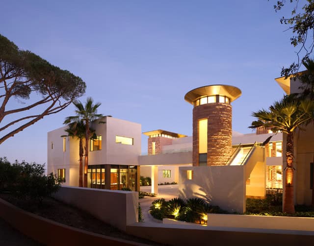 15 Fascinating Exterior Designs That Everyone Will Be Admired Of 5