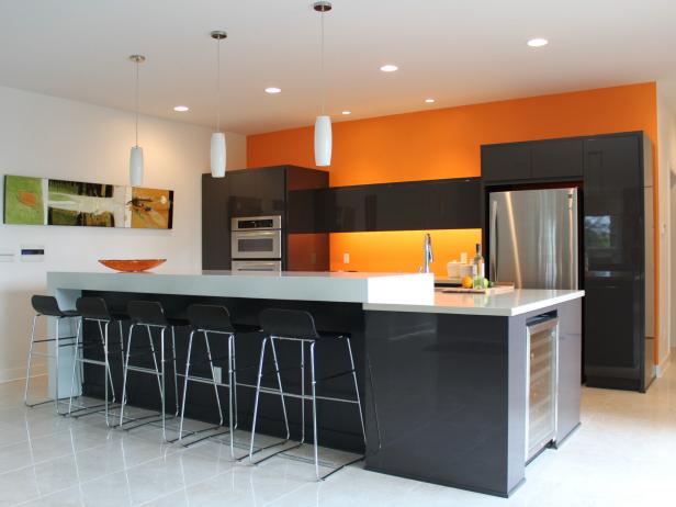 17 Adorable Kitchen Designs With Tones Of Vibrant Colors That You Must See