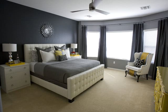 17 Enrossing Bedroom Designs With Dark Wall That Breaks The Monotony 8