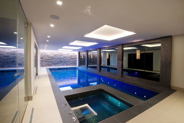 20 Marvelous Indoor Swimming Pool Designs That Everyone Should See 8