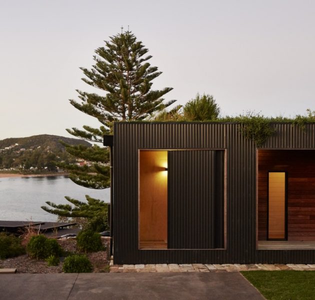 Avalon - A Modern Prefab Beach House With Green Roof by ArchiBlox