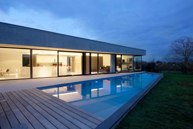 House S by Ideaa Architectures In Eastern France (21)