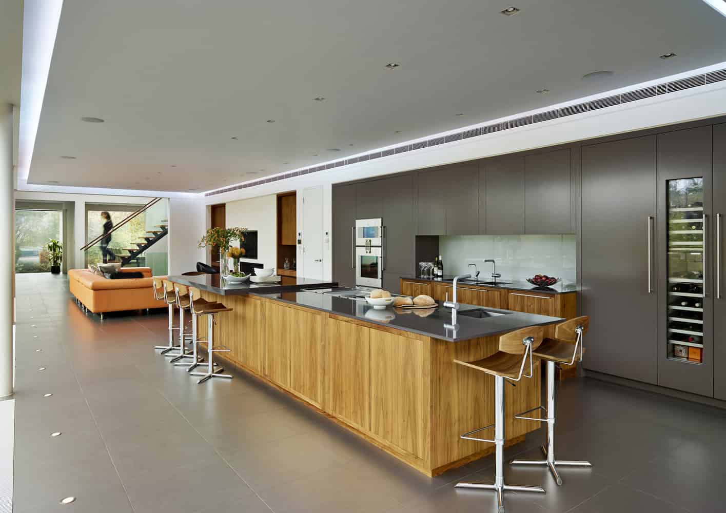 White Lodge by DyerGrimes Architects in Tandridge, England White Lodge by DyerGrimes Architects in Tandridge, England (9)