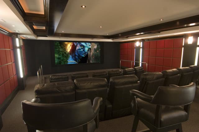 20 Marvelous Home Cinema Designs That Will Surprise You 10