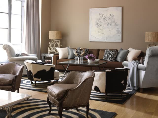 18 Timeless Living Room Designs With Combinations Of Brown Color 14
