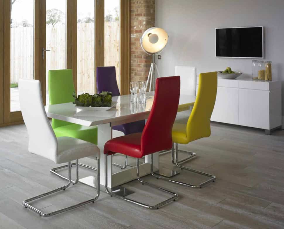 17 Creative Ways To Refresh Your Dining Room With Multicolored Chairs 16