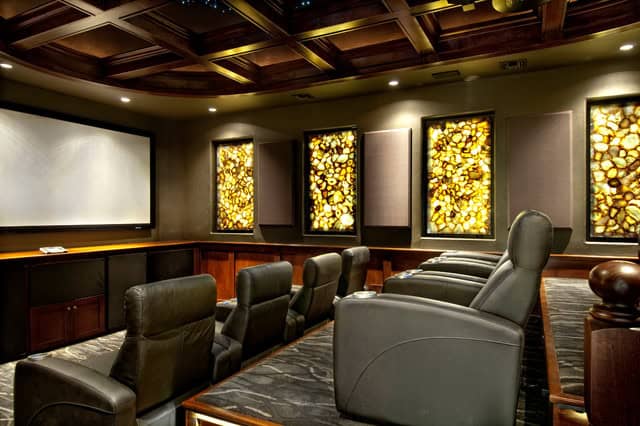 20 Marvelous Home Cinema Designs That Will Surprise You 4