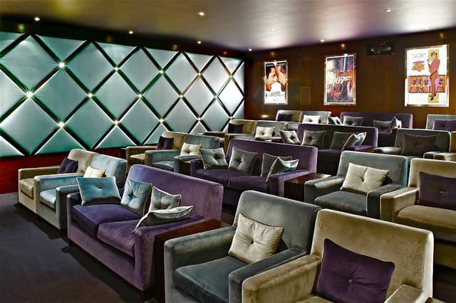 20 Marvelous Home Cinema Designs That Will Surprise You 5