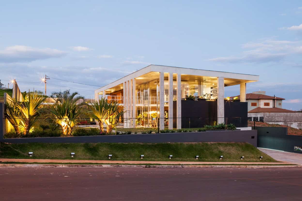 Botucatu House by FGMF Arquitetos in Botucatu, Brazil Botucatu House by FGMF Arquitetos in Botucatu, Brazil (11)