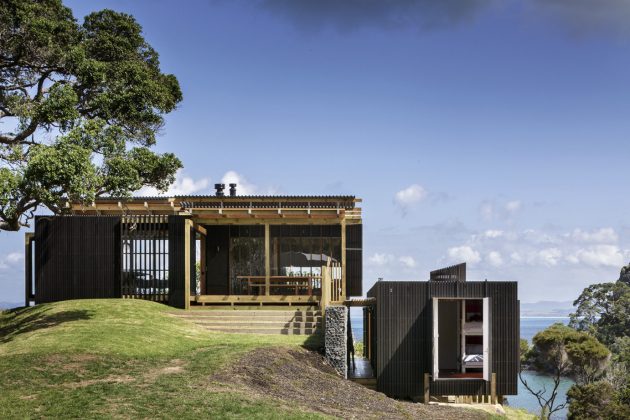 Castle Rock House by Herbst Architects in Whangarei, New Zealand (1)