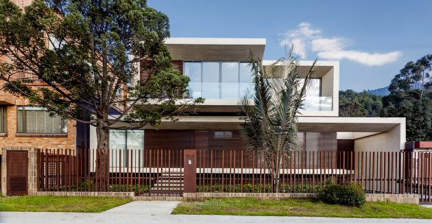 MR House by H+H Arquitectos in Bogota, Colombia