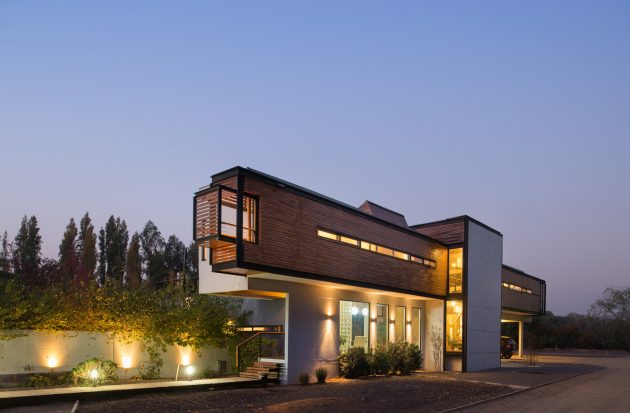 Rosales Quijada House by GITC Arquitectura in Chile