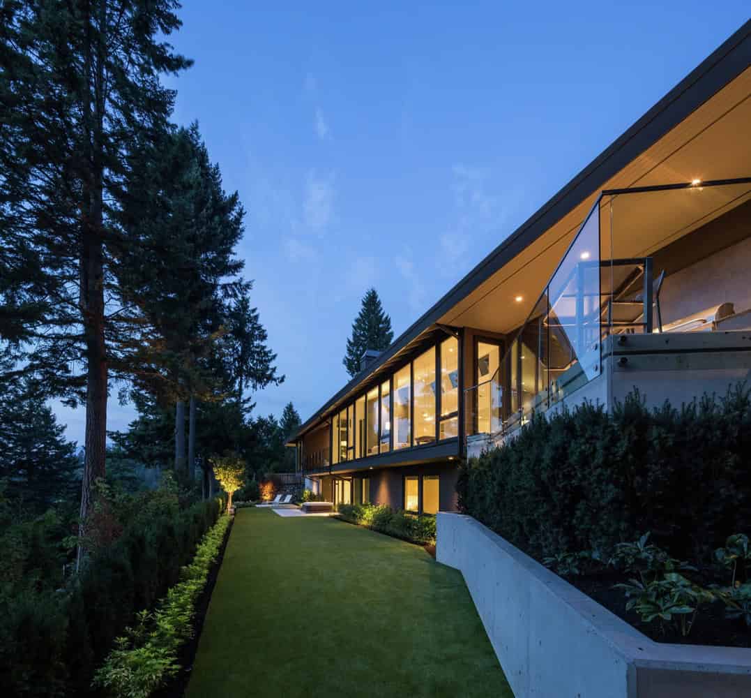St. Georges by Randy Bens Architect in Vancouver, Canada St. Georges by Randy Bens Architect in Vancouver, Canada (2)