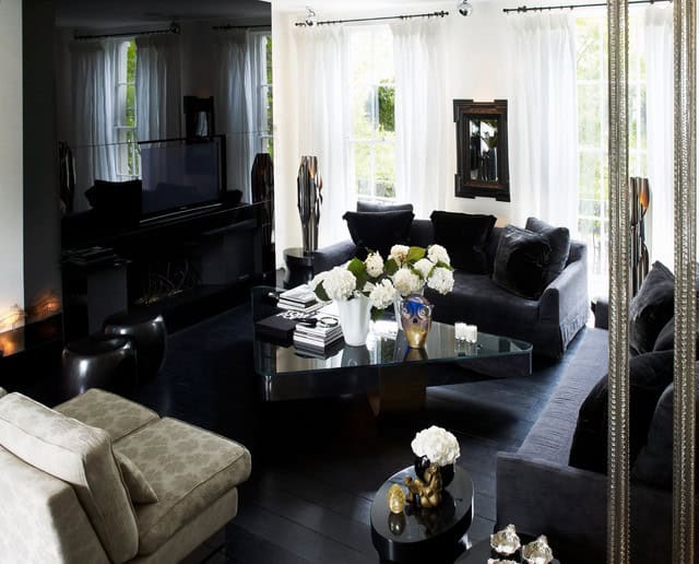19 Styish Living Room Designs With Bold Black Furniture 1