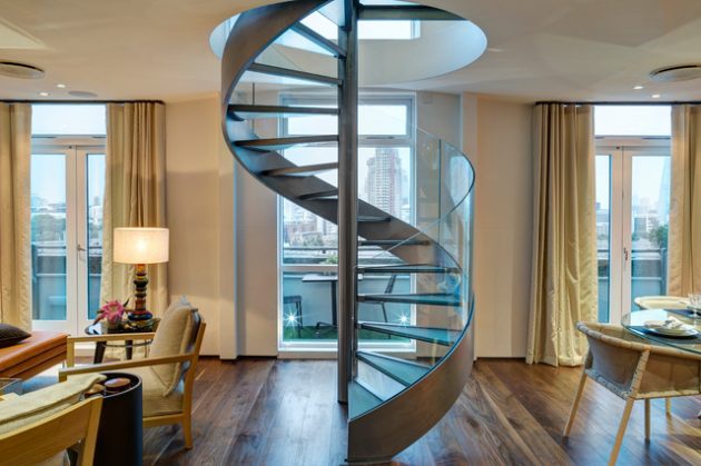 15 Stunning Glass Spiral Staircase Designs That You Shouldn't Miss