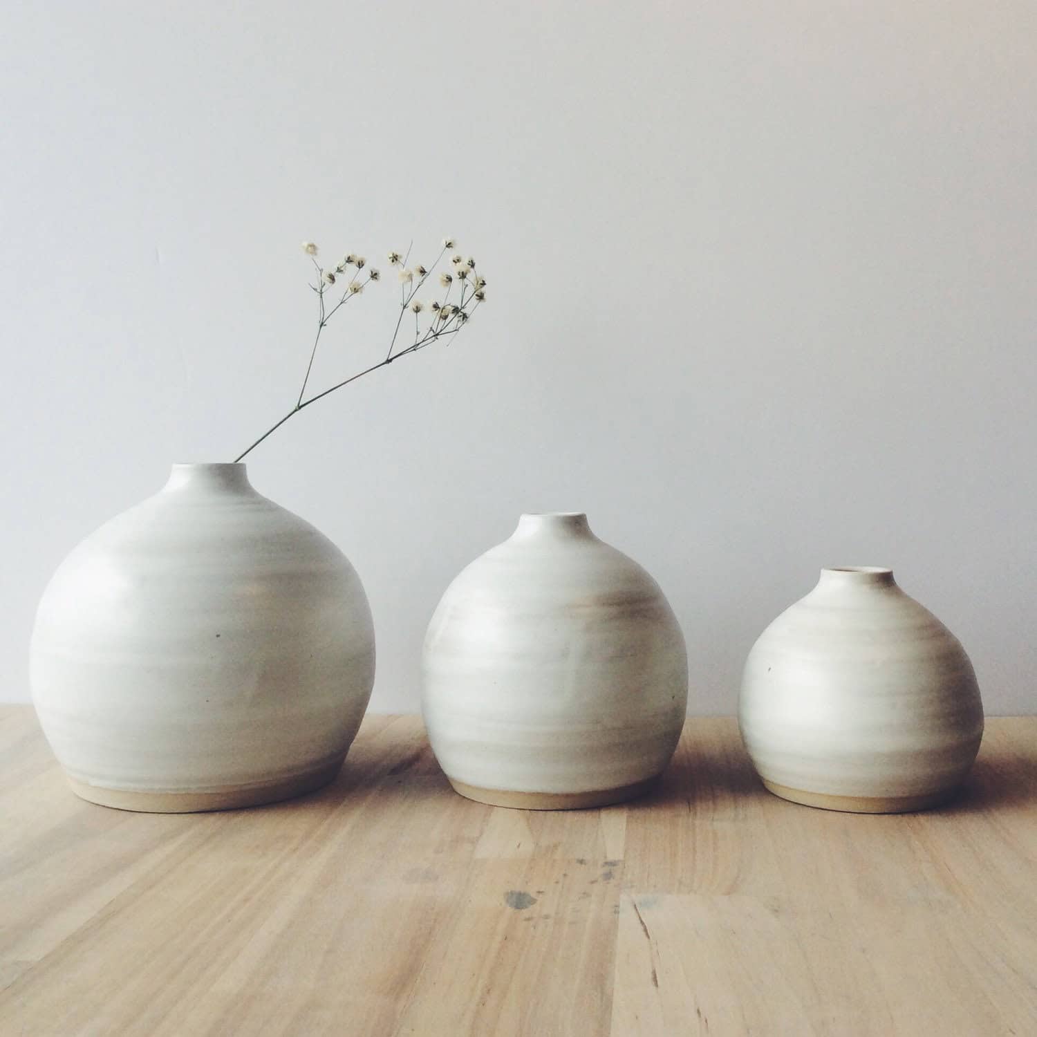 Wheel thrown white stoneware small bud vases – Matte Decor Buy it on: www.etsy.com