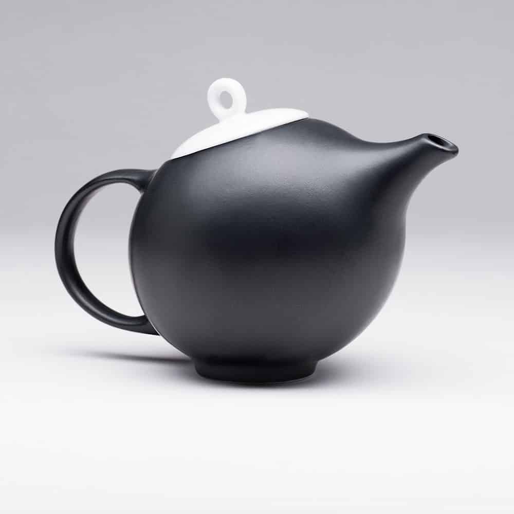 Elegant black matte teapot with white lid Buy it on: www.etsy.com
