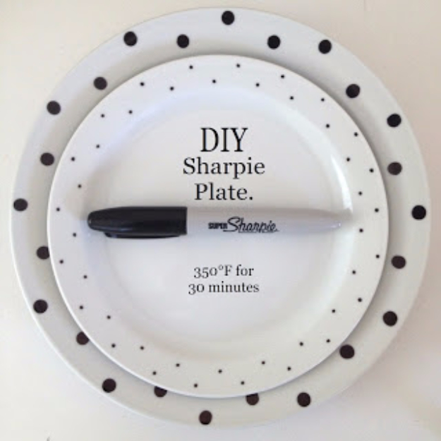 16 Amazing DIY Ideas From Old Dishes That You Can Easily Make