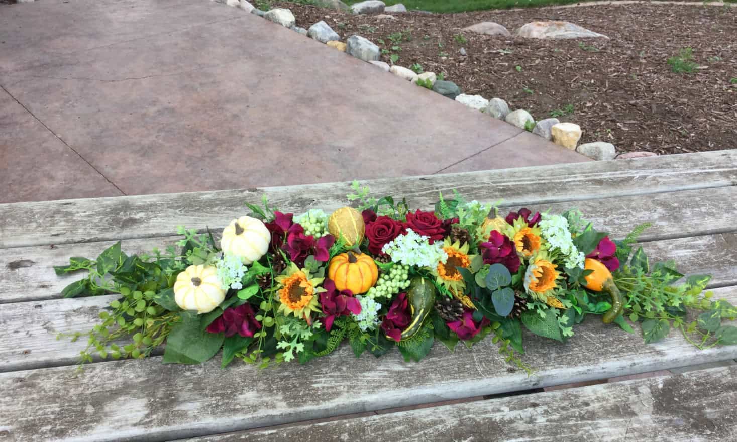 Fall centerpiece Buy it on: www.etsy.com