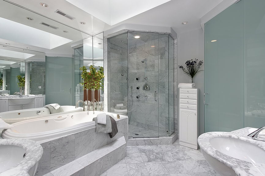 18 Dreamy Marble Bathrooms To Serve You As Inspiration 3