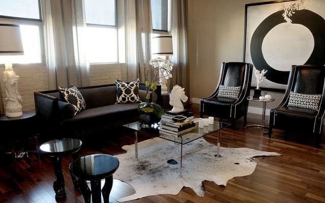 19 Styish Living Room Designs With Bold Black Furniture 4