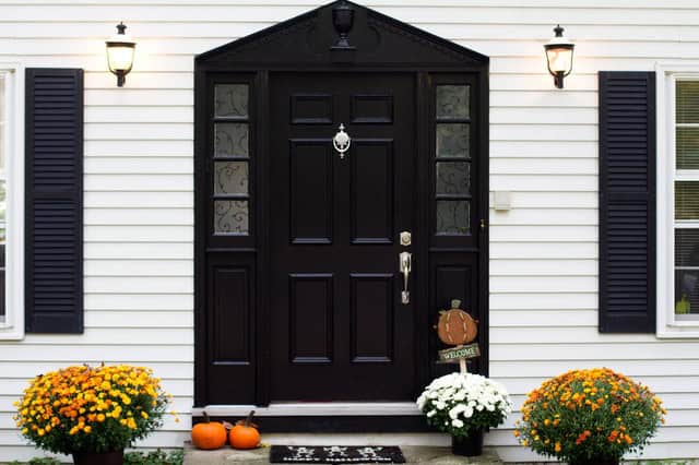 15 Creative Ideas To Help You To Choose Proper Front Door 9