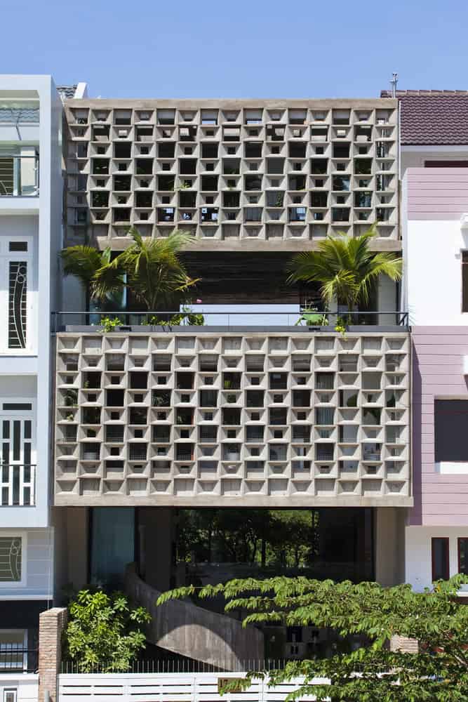 Binh Thanh House by Vo Trong Nghia Architects + NISHIZAWAARCHITECTS in Vietnam binh-thanh-house-by-vo-trong-nghia-architects-nishizawaarchitects-in-vietnam-3