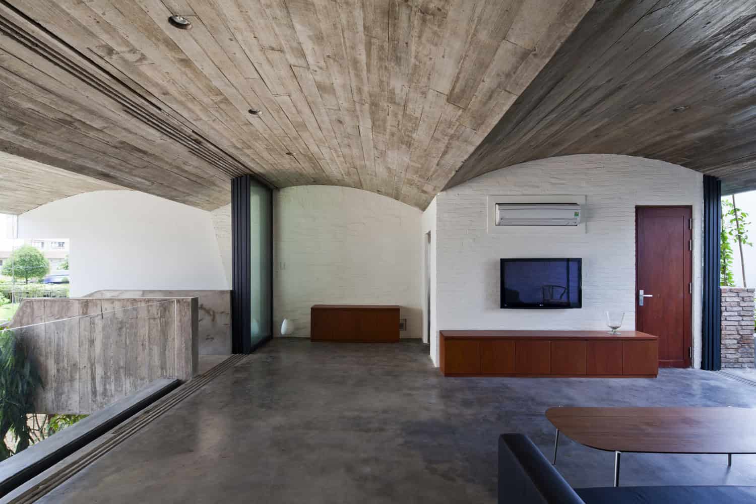 Binh Thanh House by Vo Trong Nghia Architects + NISHIZAWAARCHITECTS in Vietnam binh-thanh-house-by-vo-trong-nghia-architects-nishizawaarchitects-in-vietnam-8