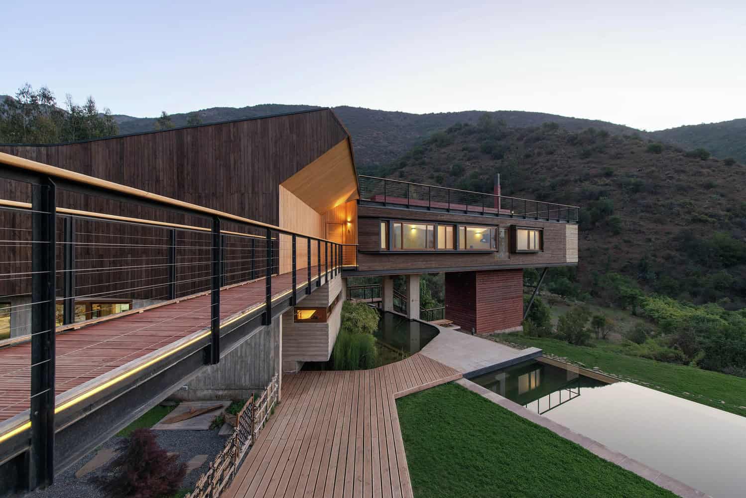 El Maqui House by GITC Arquitectura in Quebrada el Maqui, Chile el-maqui-house-by-gitc-arquitectura-in-quebrada-el-maqui-chile-9