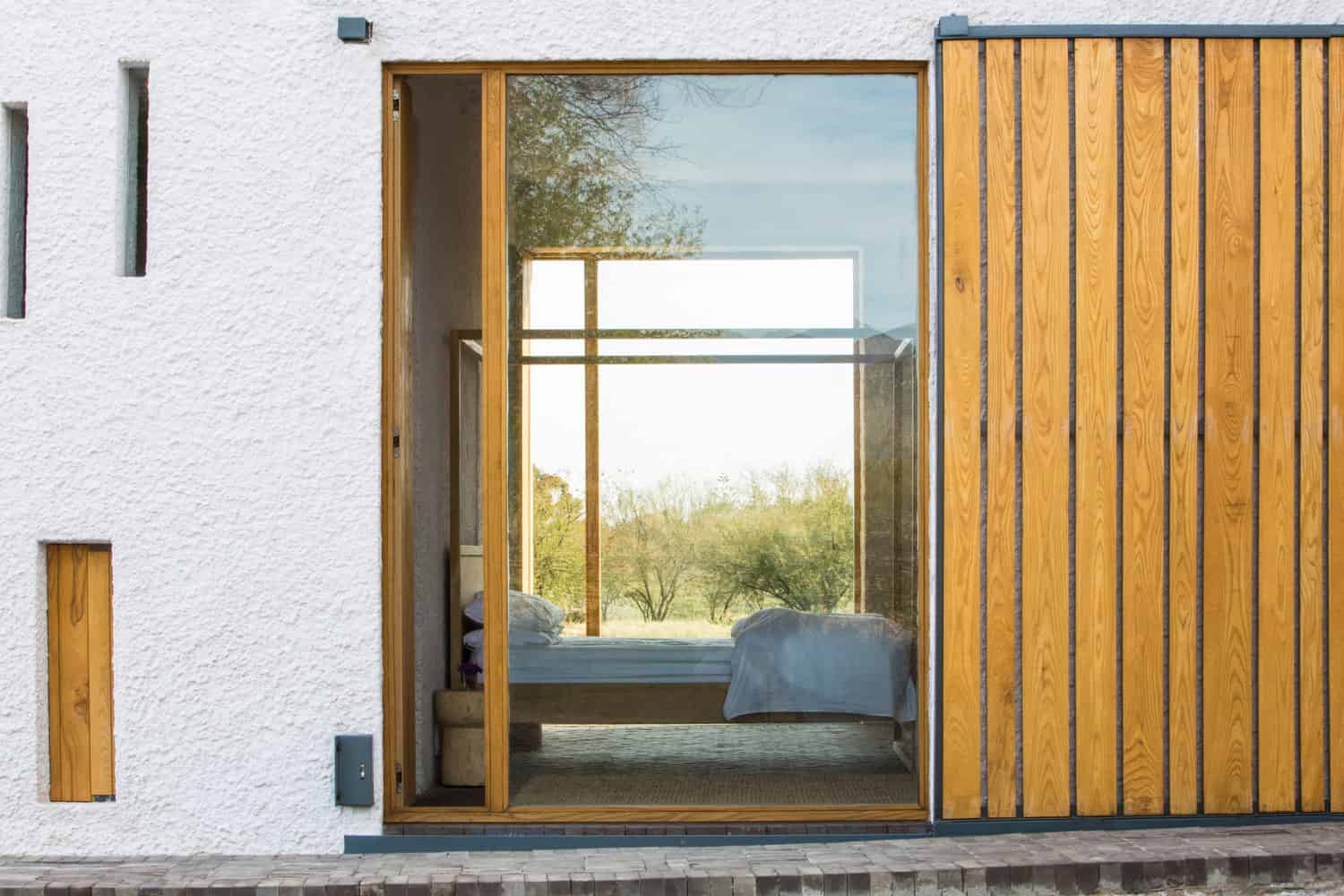 Swartberg House by Openstudio Architects in the Great Karoo, South Africa swartberg-house-by-openstudio-architects-in-the-great-karoo-south-africa-12