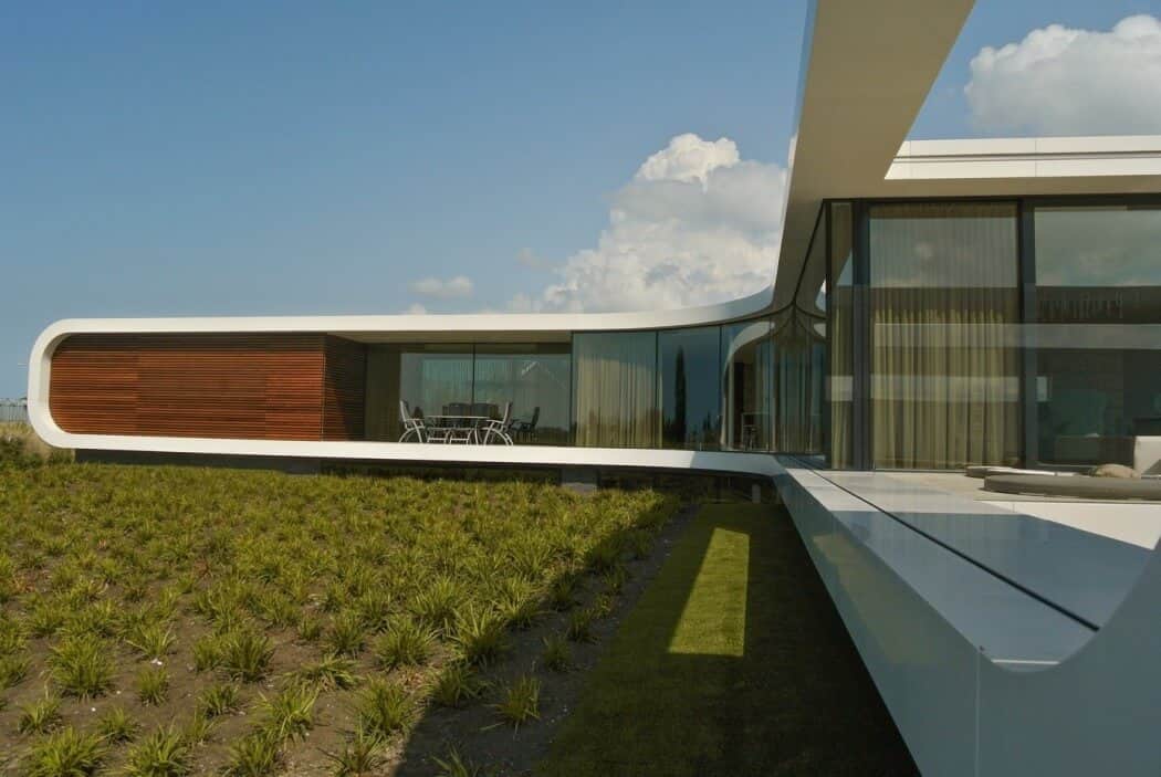 villa-new-water-by-waterstudio-in-westland-the-netherlands-3