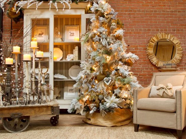 19 Marvelous Ideas To Decorate Your Home With Stunning Christmas Tree