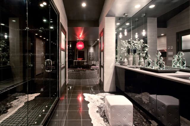 16 Glamorous Master Bath Designs That You Would Love To See 12