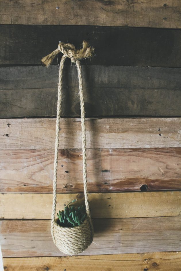 15 Irresistible Handmade Hanging Planter Designs As A New Form Of Decor