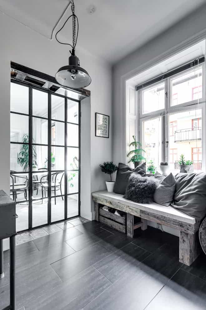 Scandinavian Entry Hall Source
