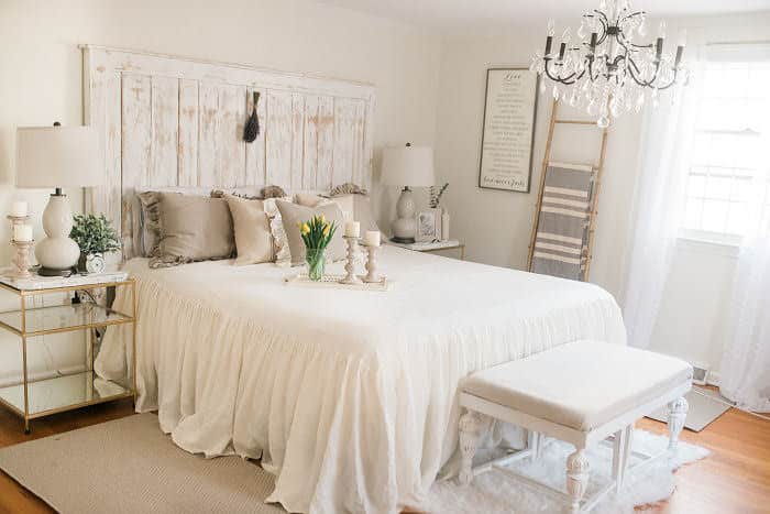 18 Charming Country Bedroom Designs That Will Delight You 16