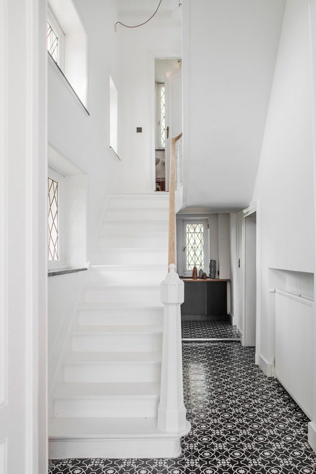 16 Sophisticated Scandinavian Staircase Designs For An Elegant Addition To Your Home