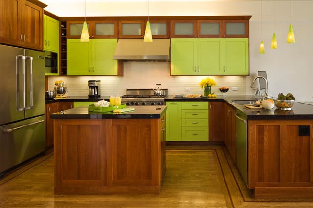 20 Extravagant Examples Of Colorful Kitchens That Will Delight You 2