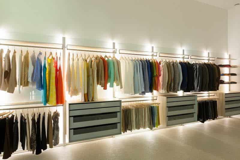 4 Easy & Simple Steps To Well Organized Closet 3
