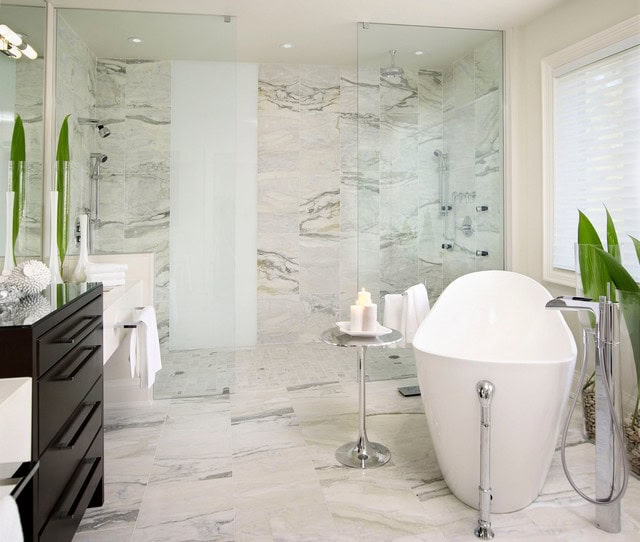 16 Glamorous Master Bath Designs That You Would Love To See 5