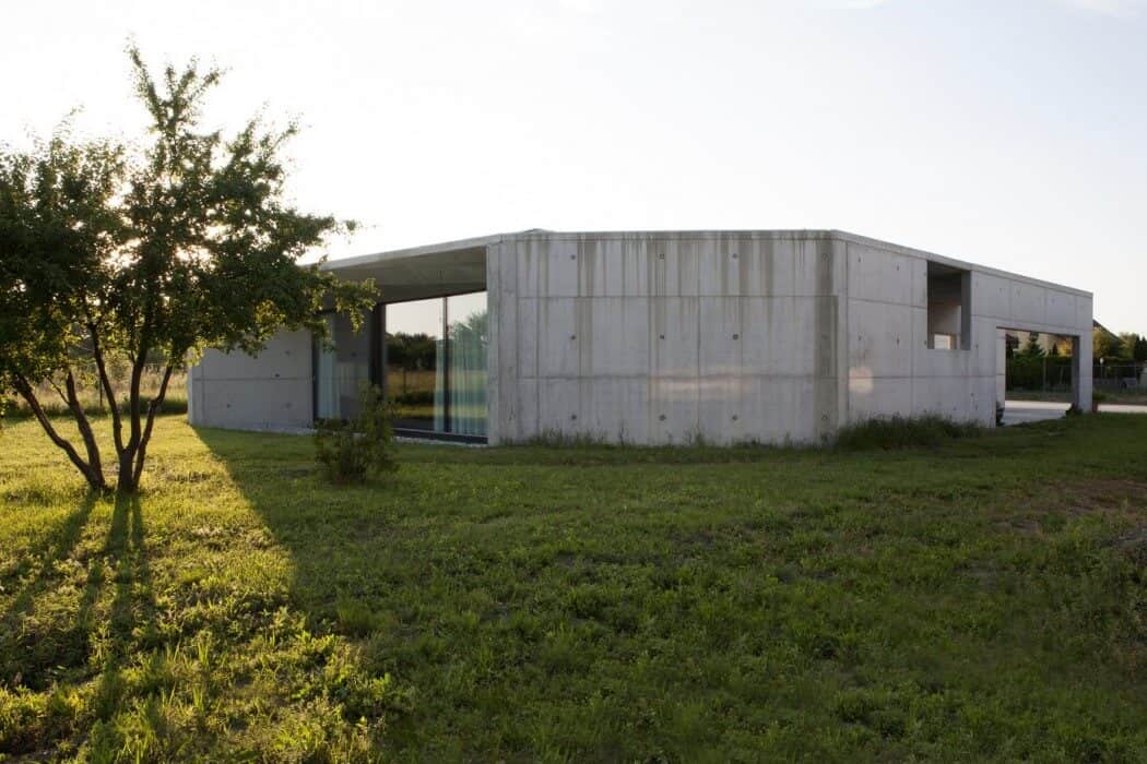 House LJM by N/A Bradnansky Halada in Miloslavov, Slovakia house-ljm-by-na-bradnansky-halada-in-miloslavov-slovakia-7